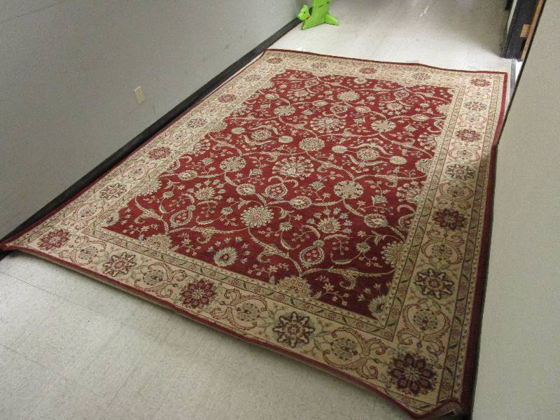 lot 417 image: WOOL RUG