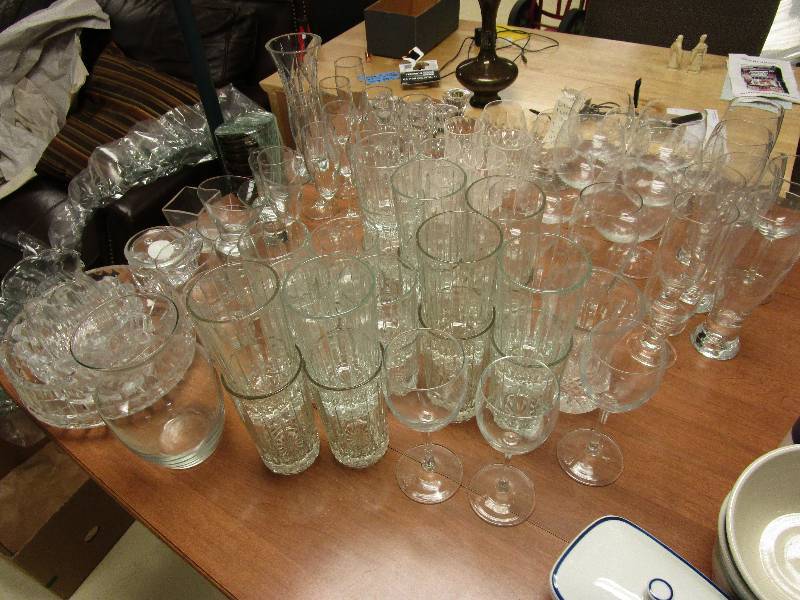 lot 430 image: CRYSTAL STEMWARE & MORE