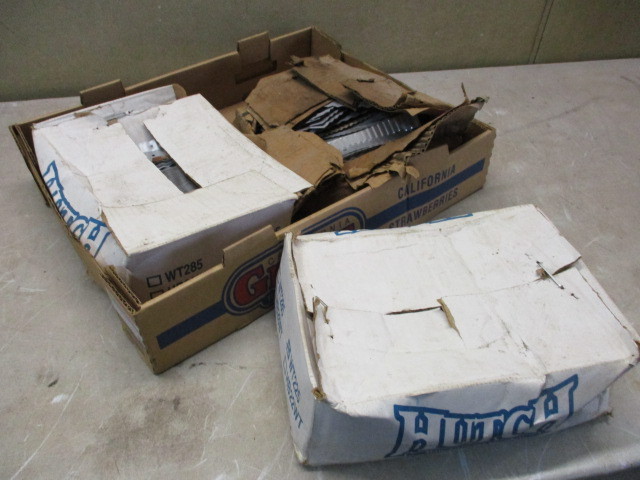 lot 26 image: Brick Ties