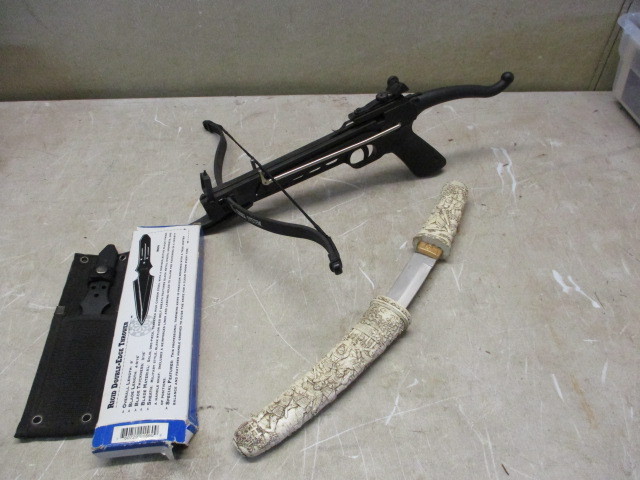 lot 51 image: Mini Crossbow, knife, dagger