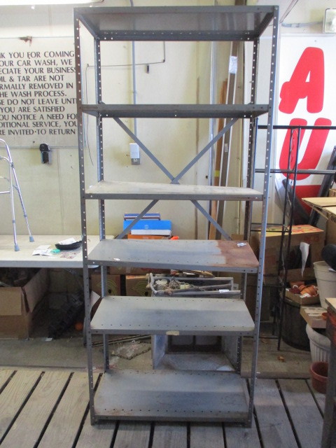lot 86 image: Shelf Units