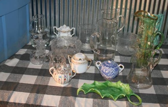 lot 97 image: Assorted Glassware