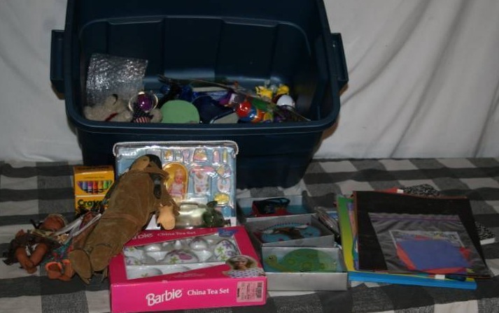 lot 118 image: Misc Toys