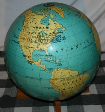 lot 121 image: Globe with Base