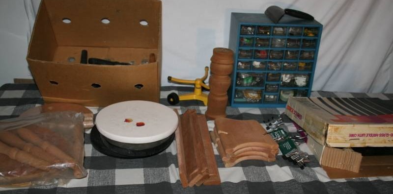 lot 138 image: Misc Garage Items and More