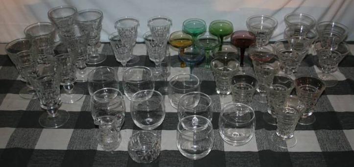 lot 168 image: Assorted Glassware