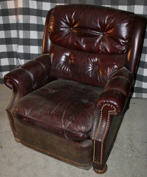 lot 193 image: Recliner
