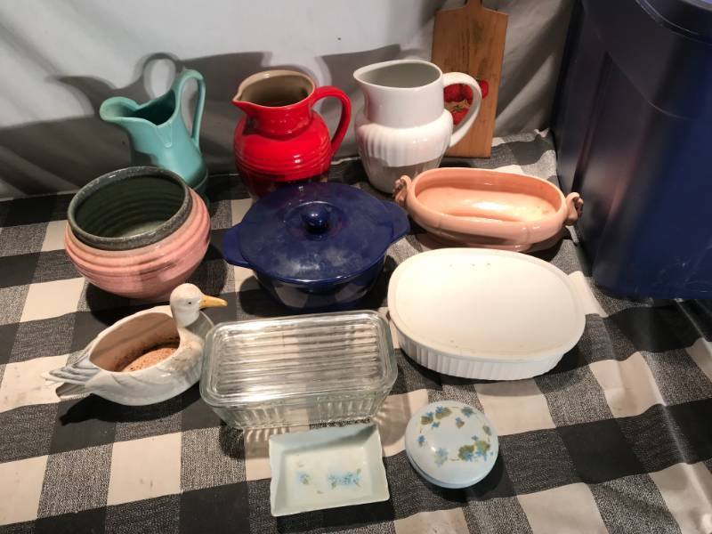 lot 218 image: Assorted Glassware
