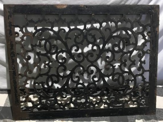 lot 295 image: Metal Floor Grate