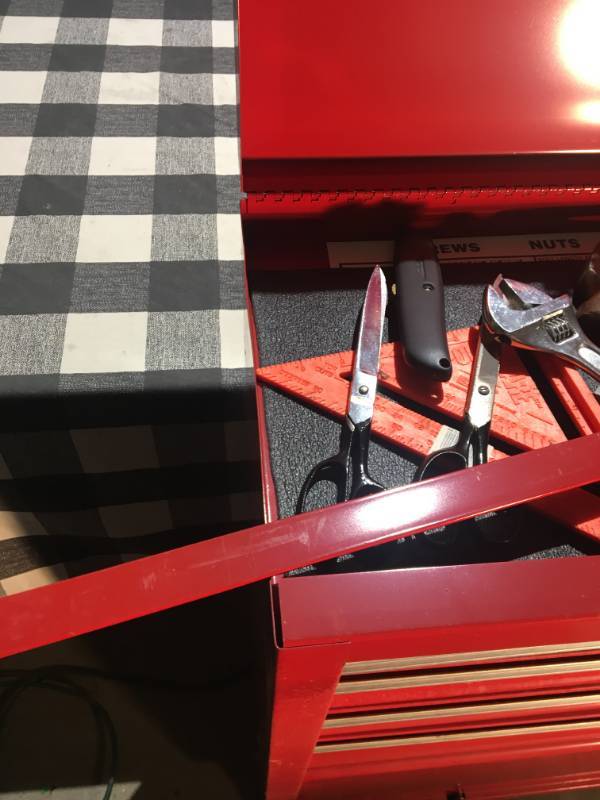 lot 4 image: Tool Chest with Assorted Tools