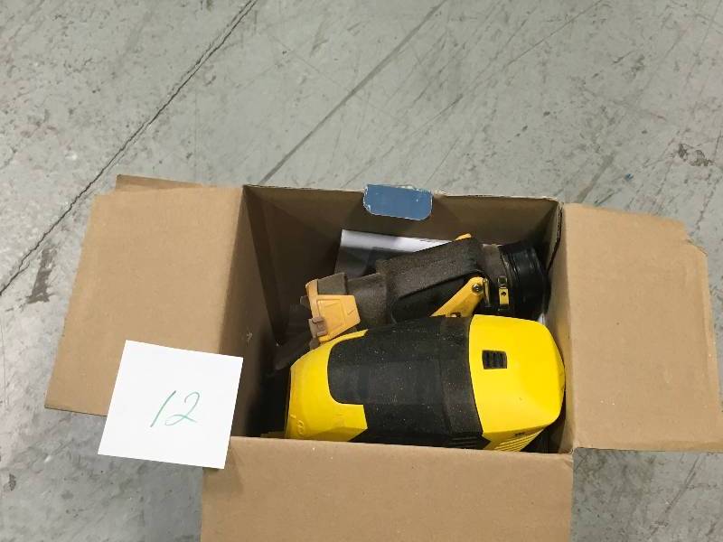 lot 12 image: Wagner Control Stainer 350 HVLP Handheld Sprayer USED  in good working condition
