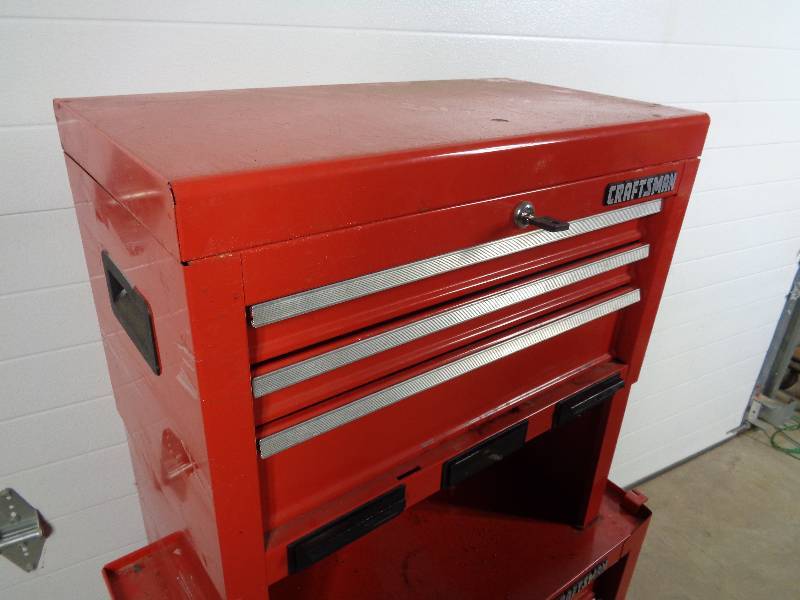 lot 25 image: Craftsman Toolbox Combo