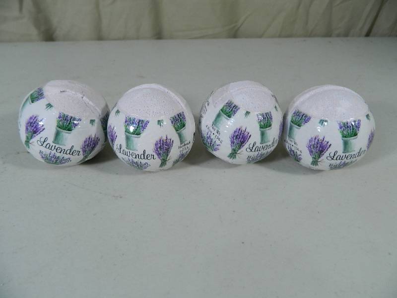 lot 26 image: 4 New Primal Elements Lavender Bath Bombs