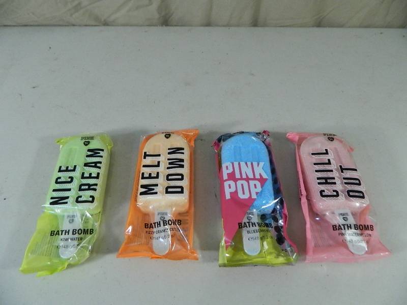 lot 49 image: 4 New Victorias Secret Popsicle Bath Bombs