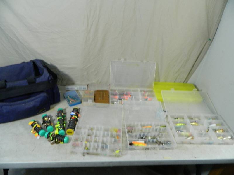 lot 102 image: Large Assortment of Fishing Tackle