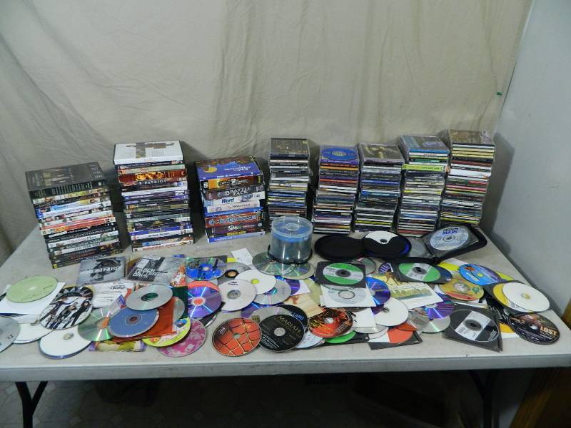 lot 126 image: CDs, DVDs, Video Games