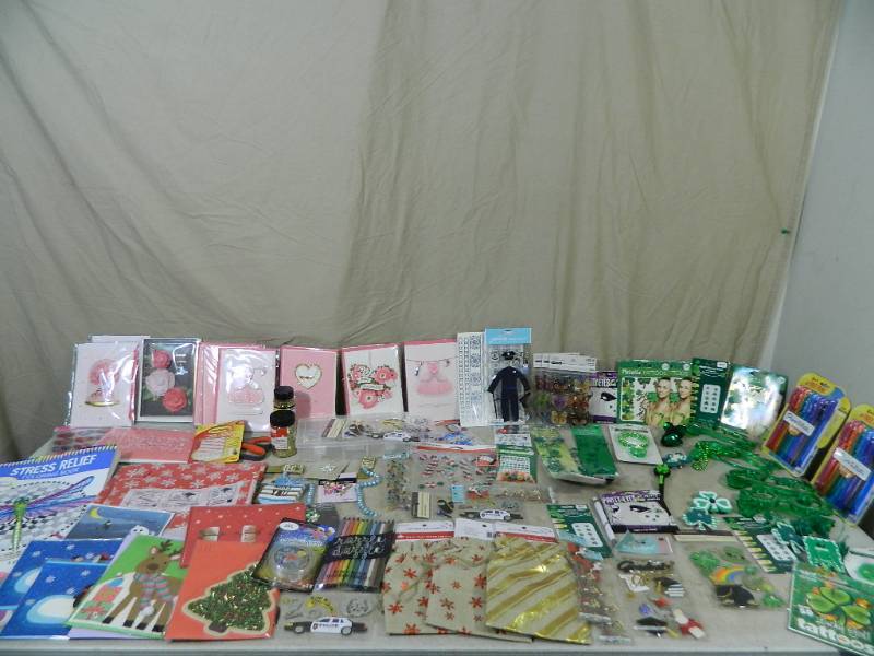 lot 141 image: Craft Items