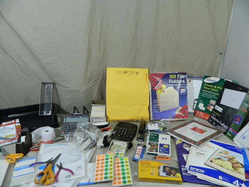 lot 164 image: Craft and Office Items