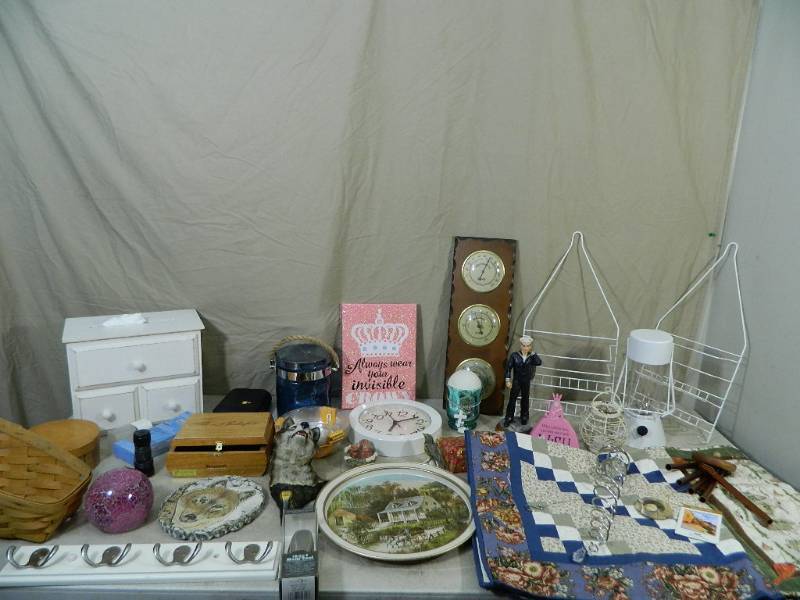 lot 183 image: Longaberger Basket, Household Decor, and More