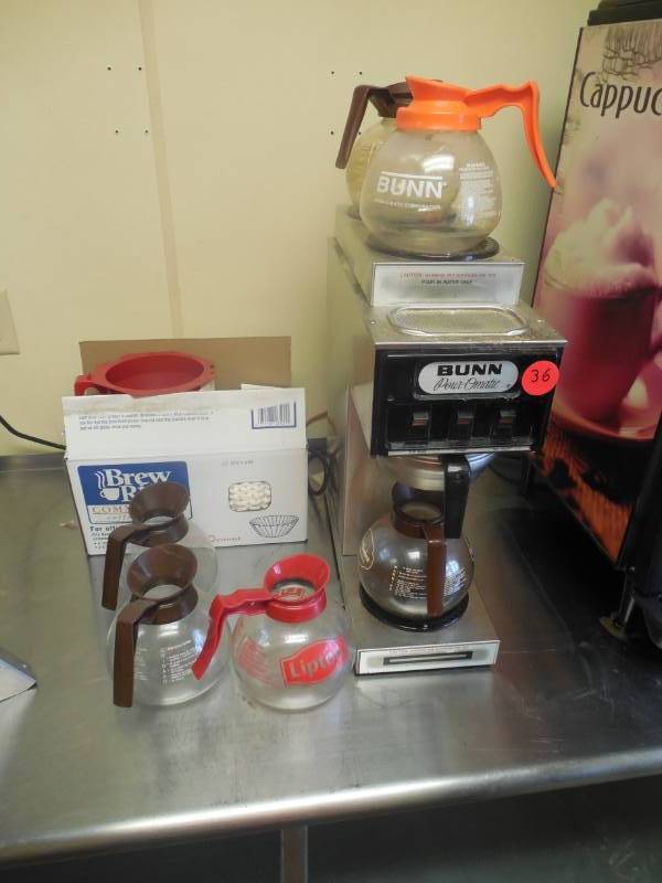 BUNN POUR-O-MATIC COFFEE MAKER