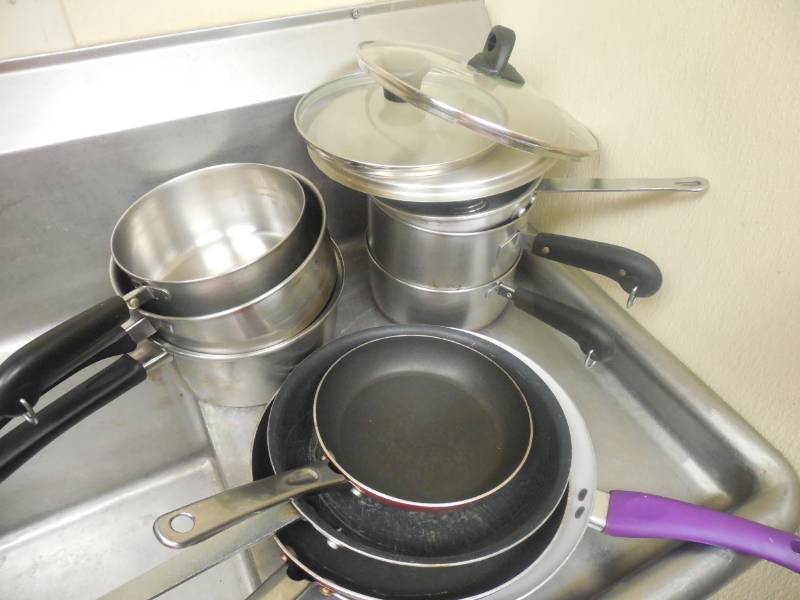15 PIECE POT AND PAN SET