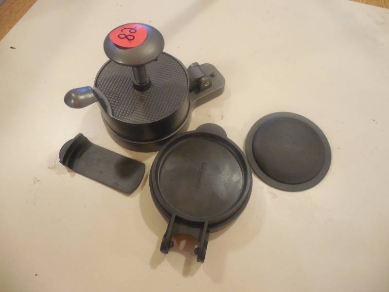 PAMPERCHEF HAMBURGER PRESS