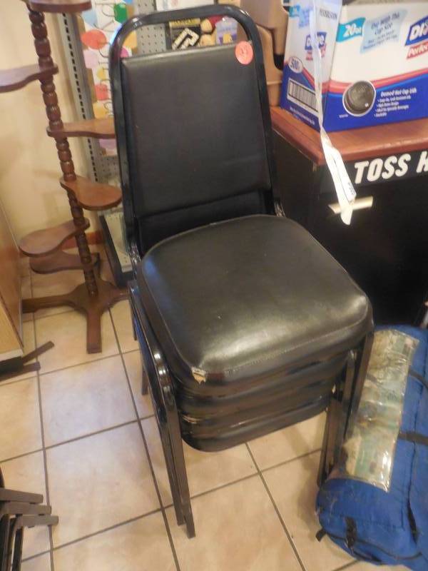 (4) BLACK CHAIRS