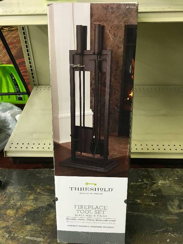lot 531 image: Fireplace Tool Set