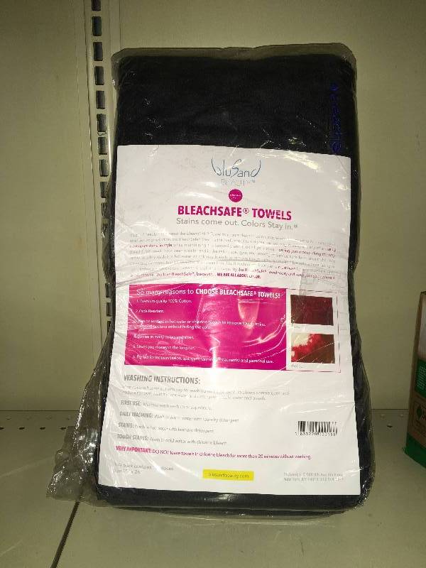 lot 548 image: Beach Safe Towels