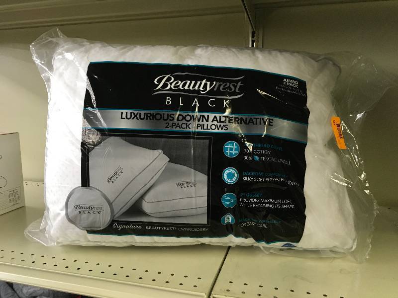 lot 555 image: Beauty Rest Black Two Pack Pillow Set