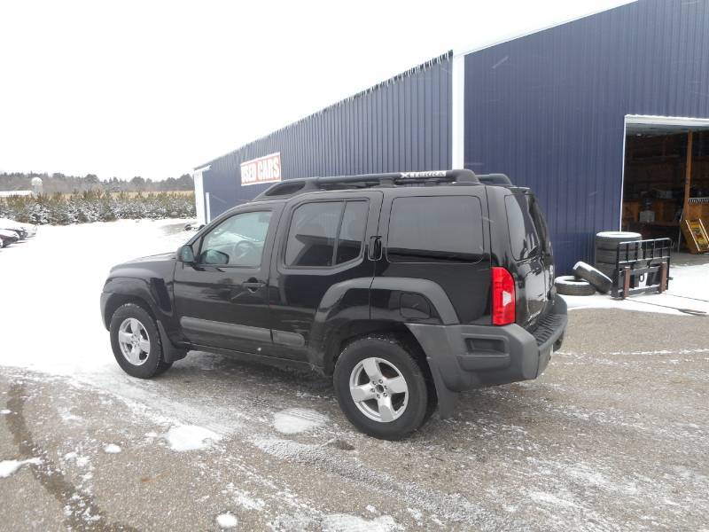 lot 4 image: 2006 Nissan Xterra SE