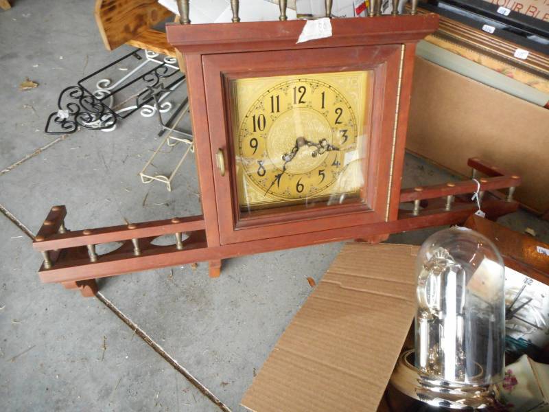lot 12 image: Clocks