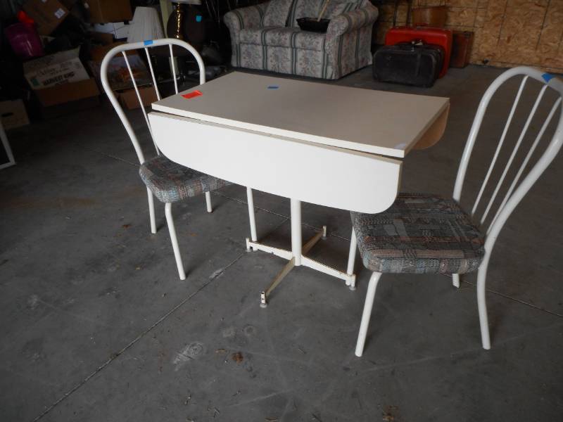 lot 28 image: Table and Chairs