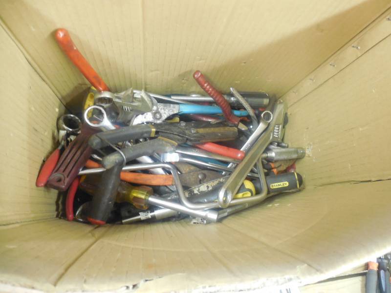 MISCELLANEOUS TOOL LOT