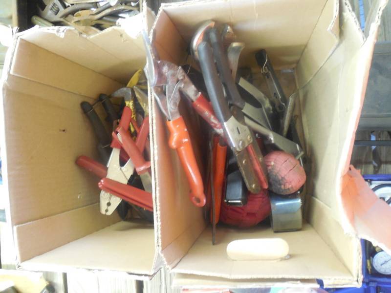 BUFFING TOOL LOT