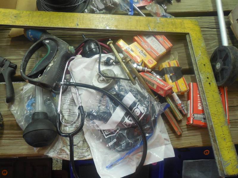 MISCELLANEOUS TOOL LOT