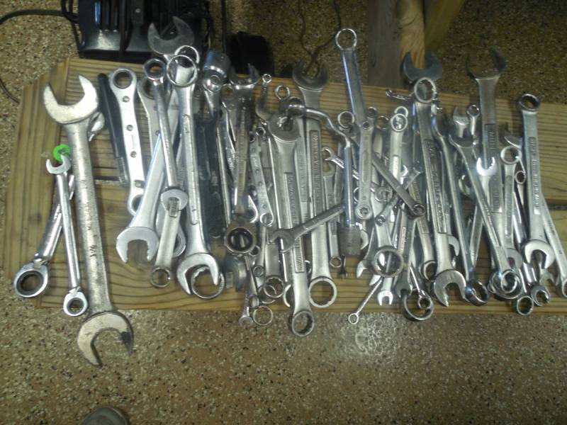 (60) PIECE WRENCH SET