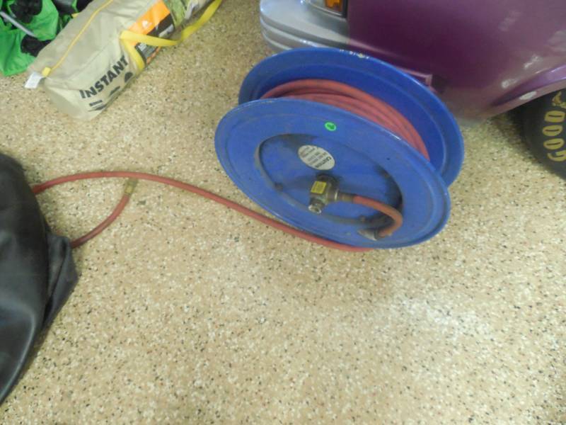 AIR HOSE SPOOL WHOSE