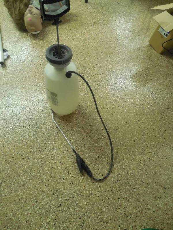 ROUNDUP HEAVY DUTY WEED SPRAYER