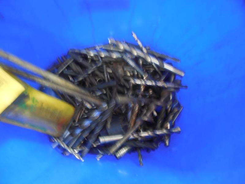 ASSORTED DRILL BITS