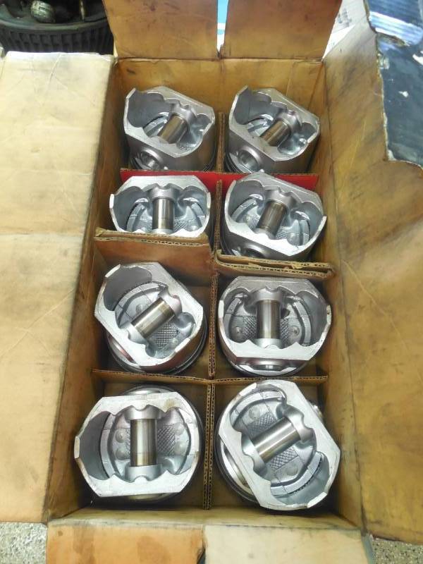 1967 GTO CAM SHAFT & PISTONS