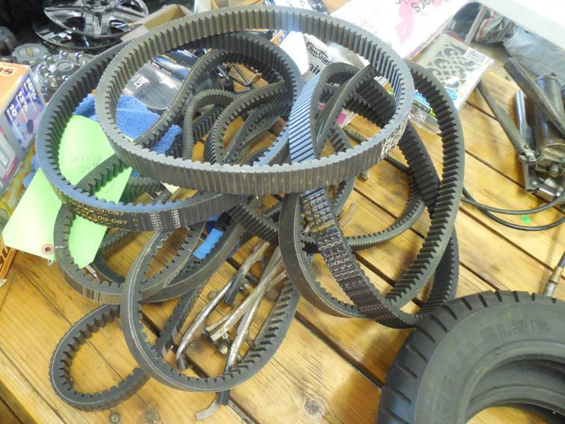 ASSORTED SNOWMOBILE BELT LOT