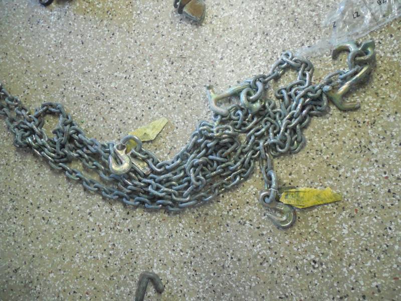 (2) 516 15 CHAINS