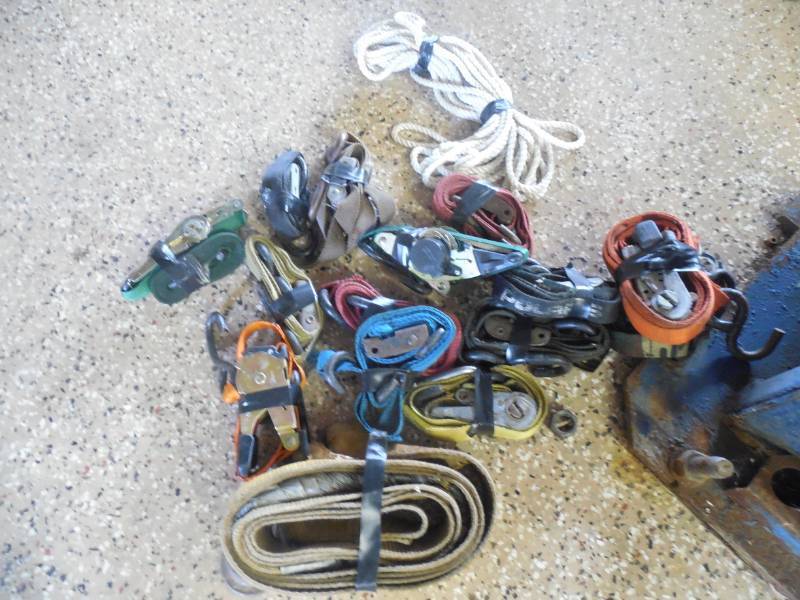 ASSORTED LOT OF TIE DOWN ACCESORIES