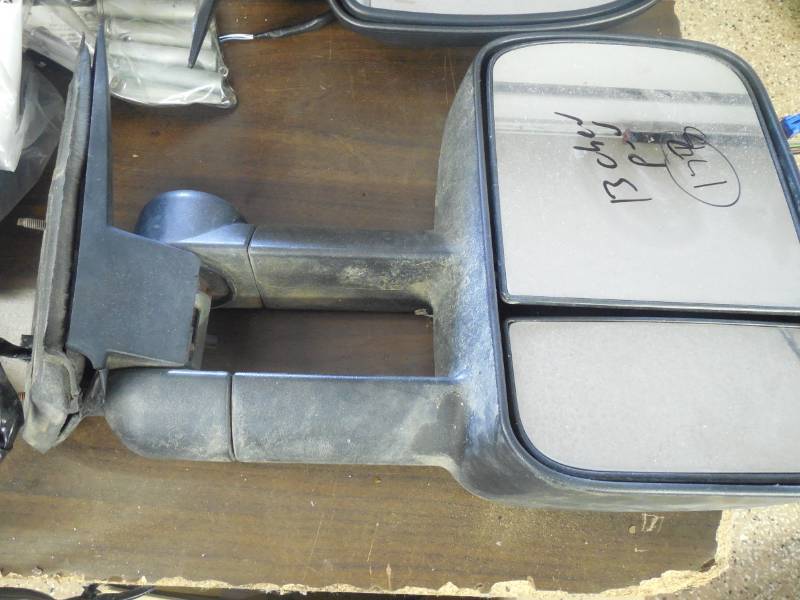 2013 CHEVY PICKUP TOW MIRROR