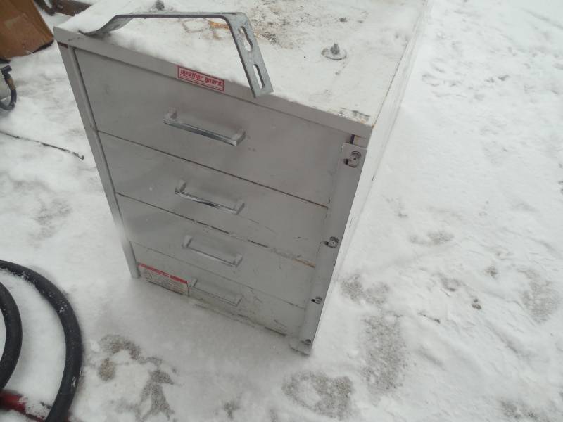 FILE CABINET
