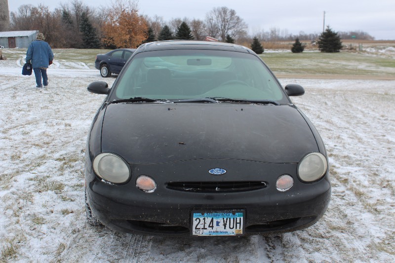 1996 Ford Taurus LX