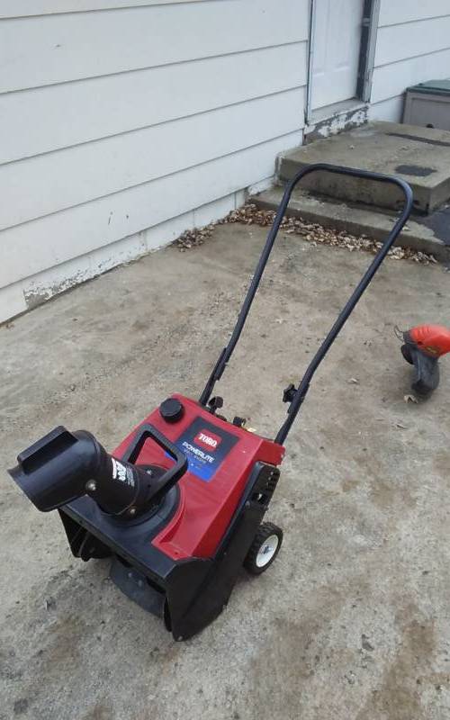 Toro Powerlite 98cc 16 Inch Snowthrower