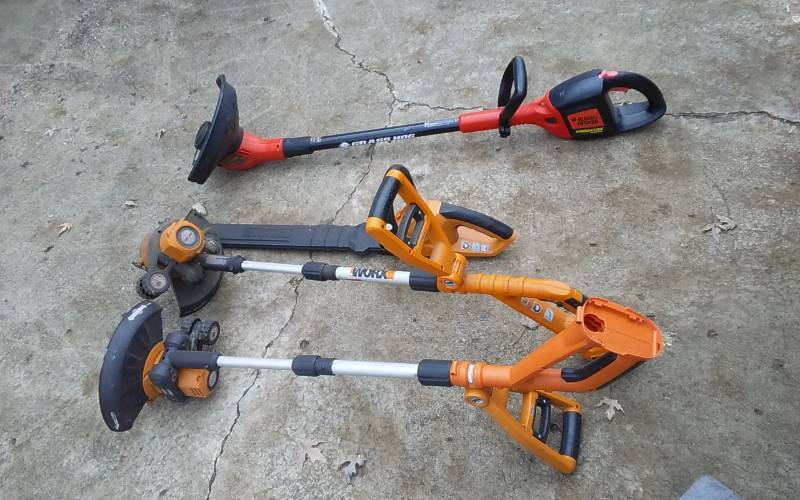Black & Decker Grass Hog Weed Whip (Still Has Charge, No Charger Included)