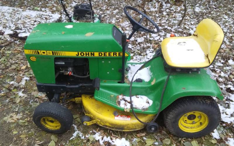 john deere 108 riding mower for sale